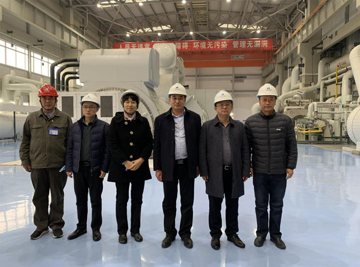 新疆兵團第五師雙河市中部招商組組長、雙河工建總經(jīng)理楊春海一行赴山東公用熱電集團考察學(xué)習(xí)